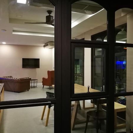 The Hubitat Hostel Ban Khlong Nang Li Kültér fotó